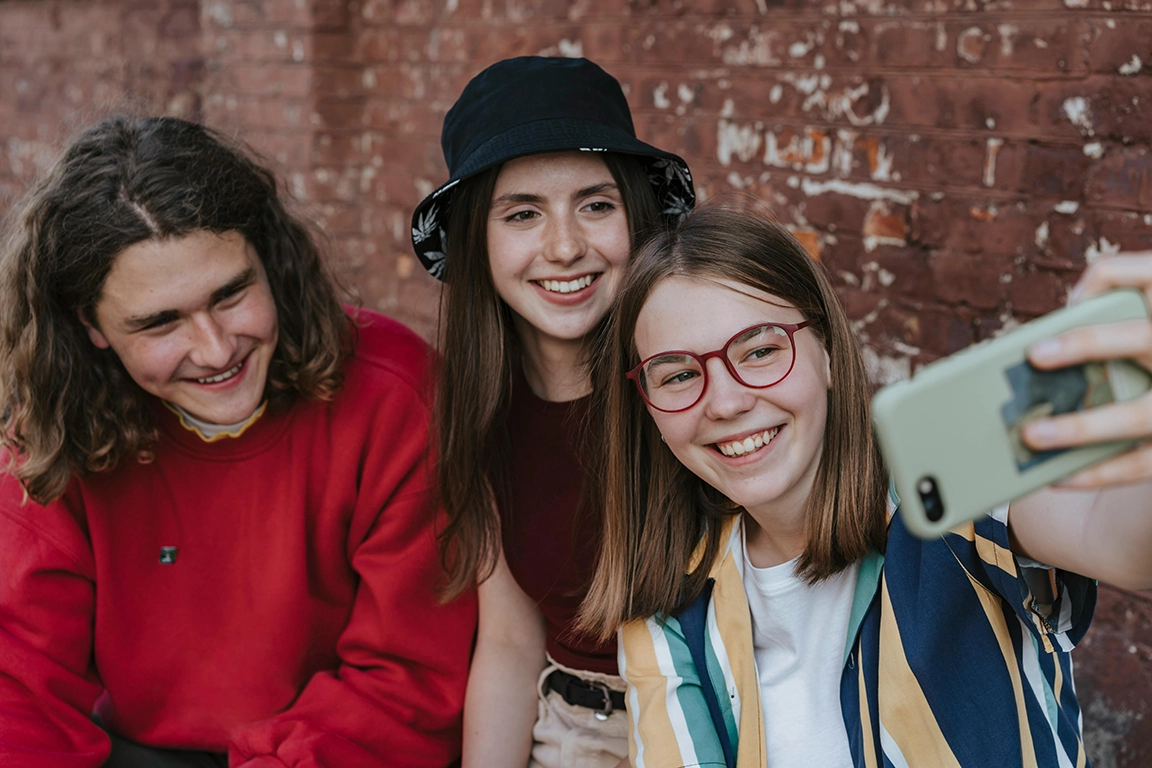 telos-young-adults-feat Group of young adults who are happy